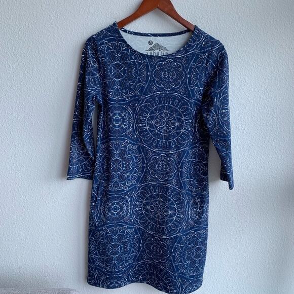 sahalie Dresses & Skirts - Sahalie Printed Blue Sleeved Dress S
